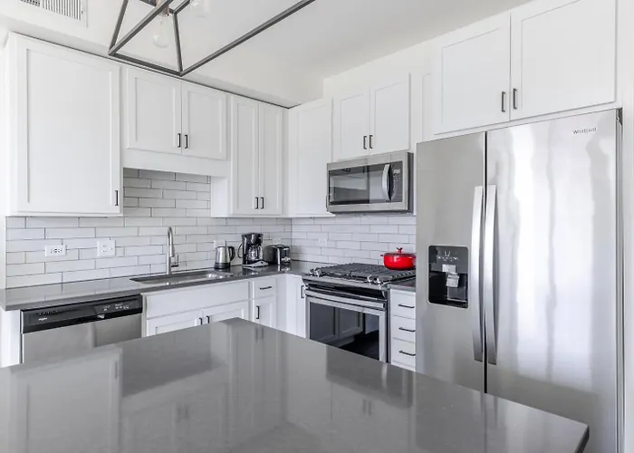 Apartment Blueground Elmhurst Pool Gym Nr Park Chi-1263 Chicago
